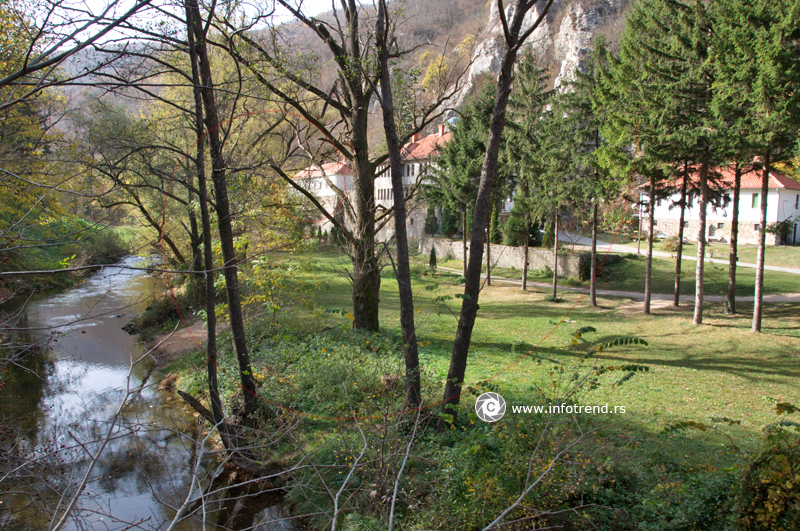 Manastir Gornjak - 9423
